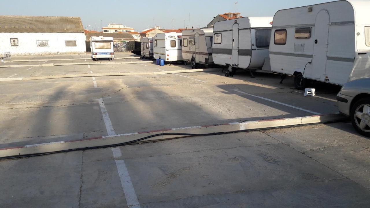 Camelot Luxury tent *